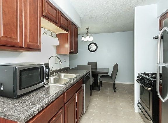 5th image of 3192 Norwood Ct
