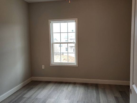 3rd image of 2260 Hickory St #814