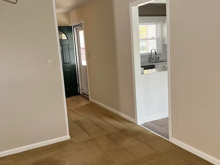 32 Idlewild Ln — Photo 11