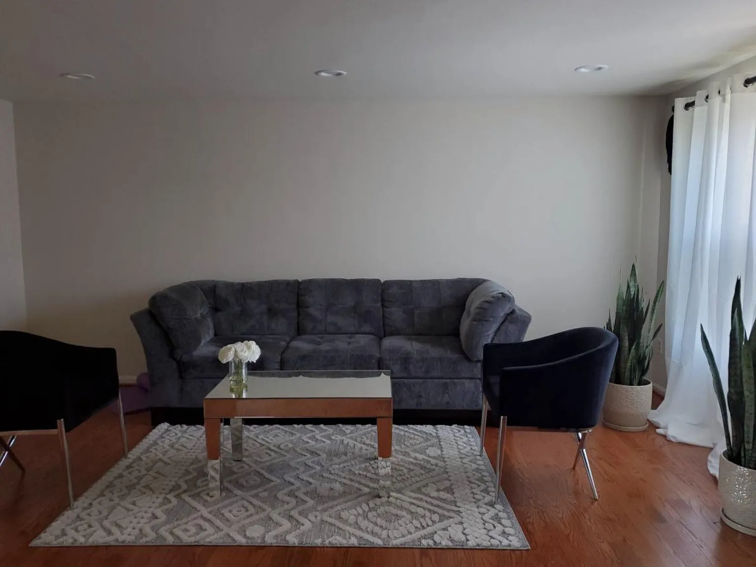 6504 Langleigh Way — Photo 4