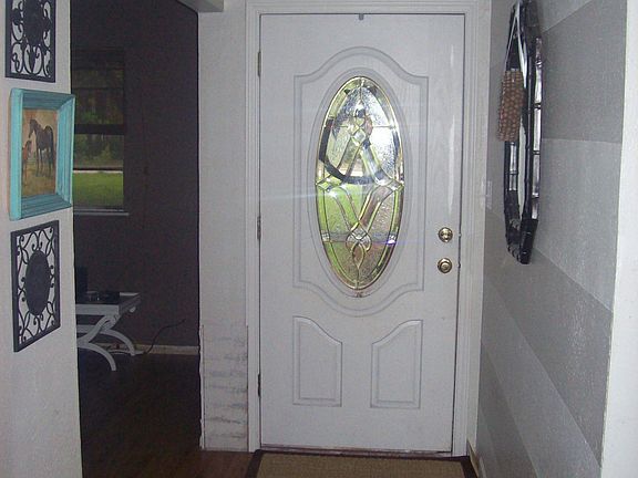 Entry (Dining on left)