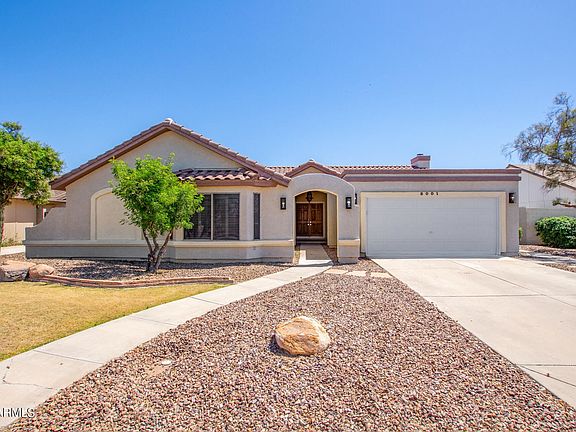 2nd image of 8001 W Dahlia Dr