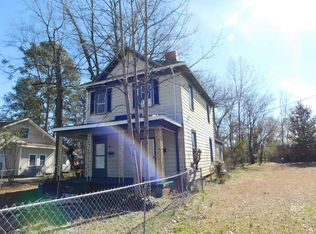 614 W Walnut St, Goldsboro, NC 27530