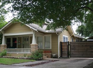 1027 W Cottage St, Houston, TX 77009