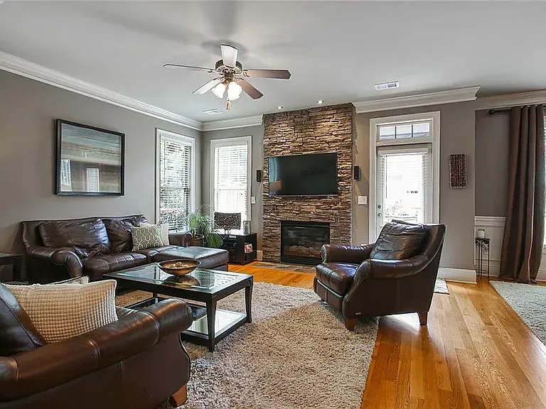 10297 Midway Ave — Photo 9