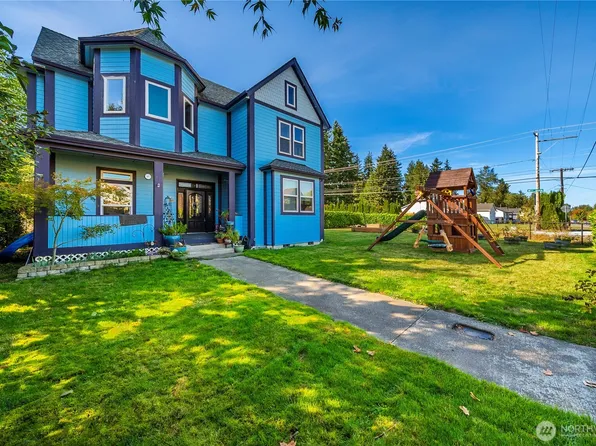211 S Naches Street, Buckley, WA 98321