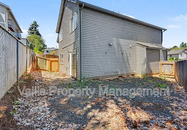 5260 Springcrest Dr S — Photo 25