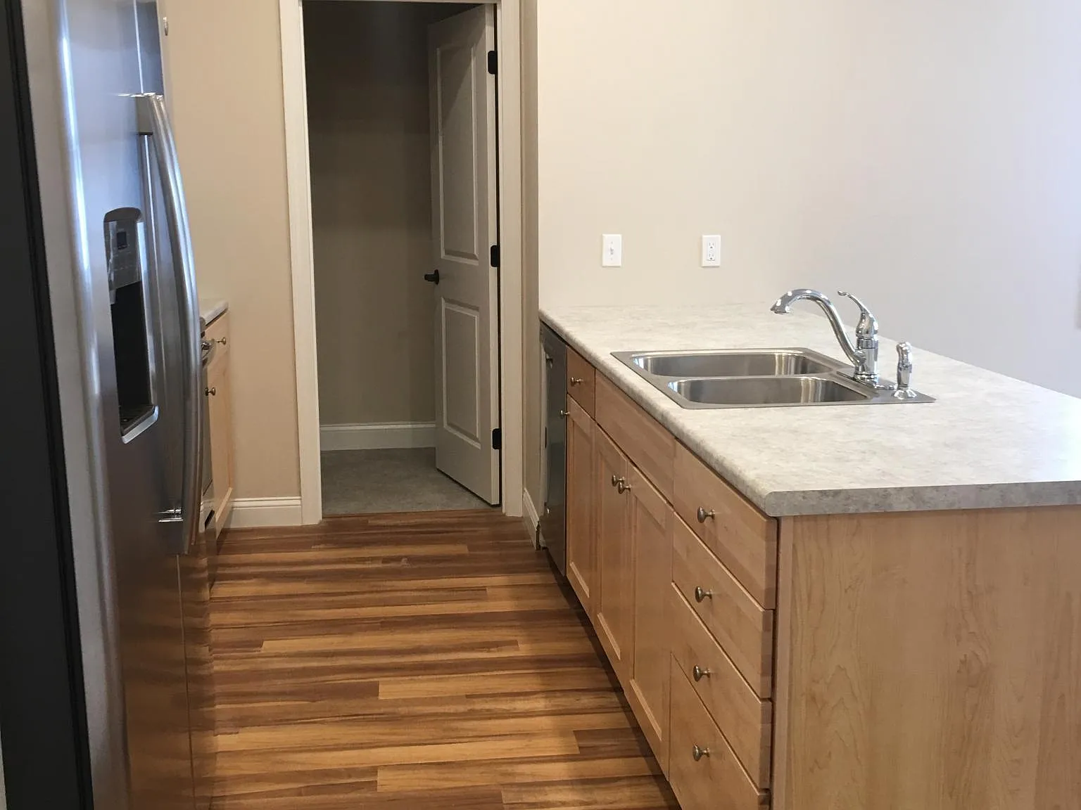 394 Main St — Photo 4