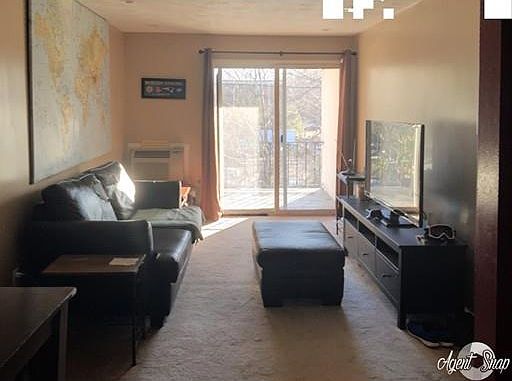 2nd image of 37 Fountain Ln APT 16