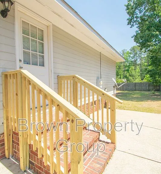 2846 Copenhagen Dr — Photo 15