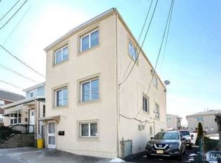 430 Morningside Ave, Fairview, NJ 07022