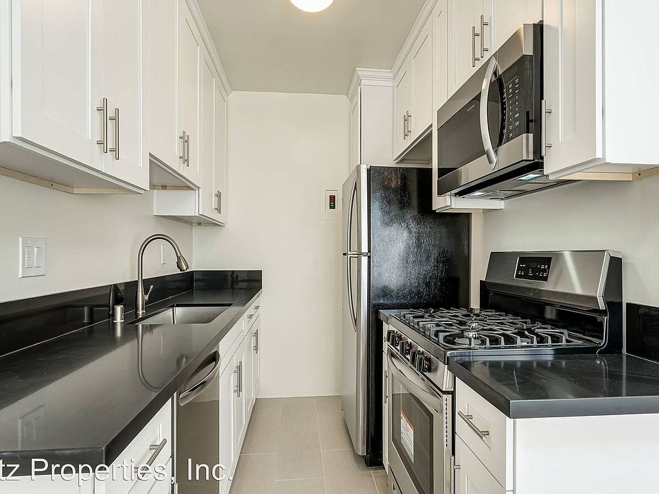 1st image of 5917 Chula Vista Way APT 10