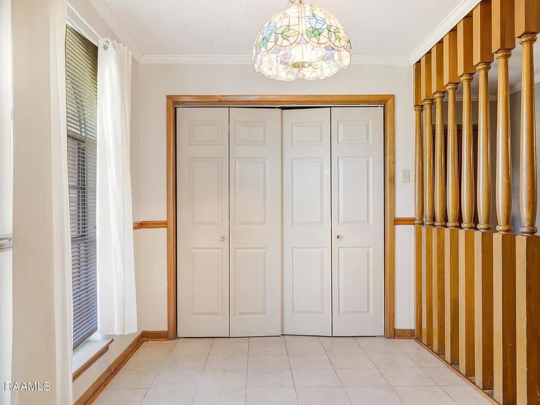 512 Monarch Dr — Photo 10