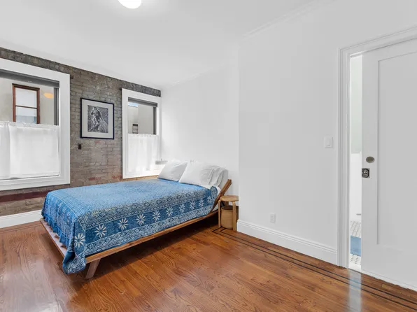 24-75 38th Street image 7 of 18