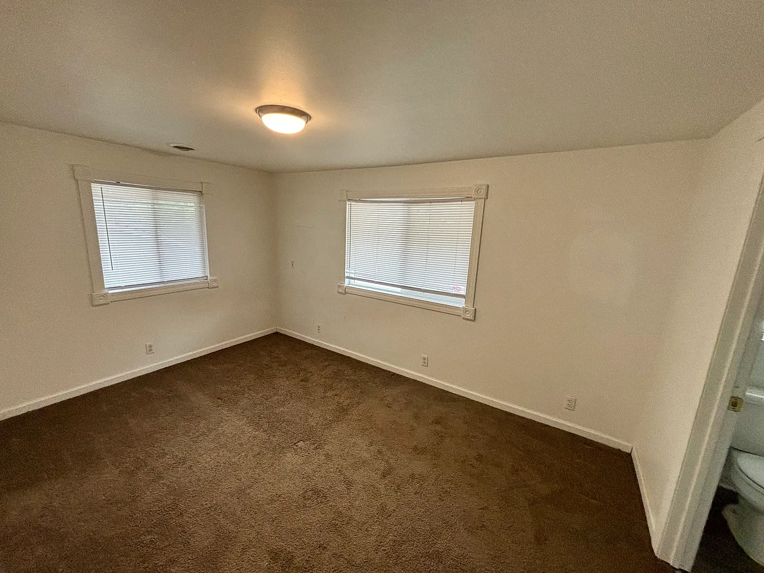 8381 E Court St — Photo 3