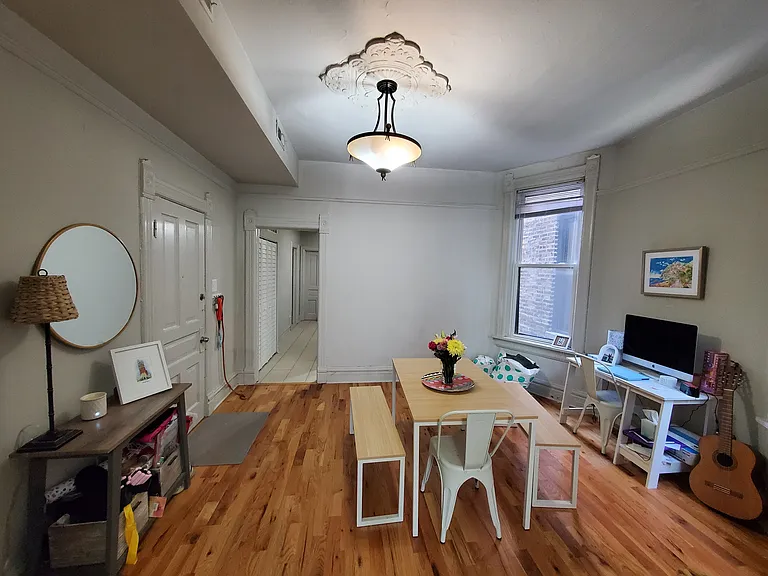 1930 N Bissell St #2 — Photo 2