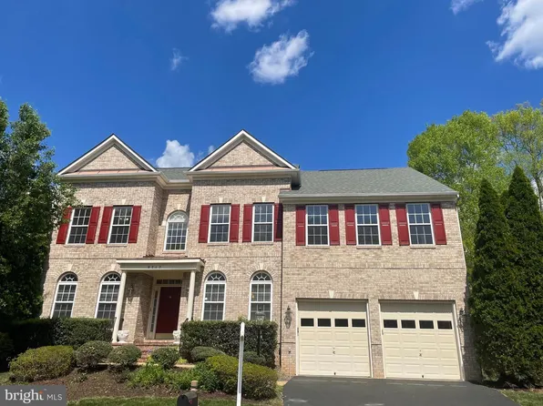 6247 Rolling Spring Ct, Springfield, VA 22152