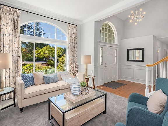 5th image of 430 Everwood Ct NW