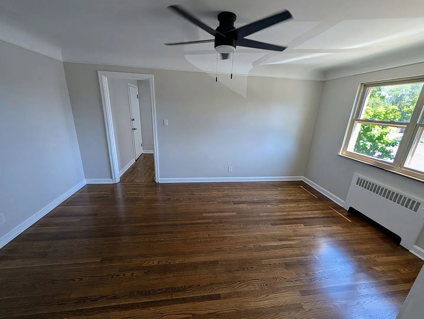 2022 Williams Ave — Photo 4