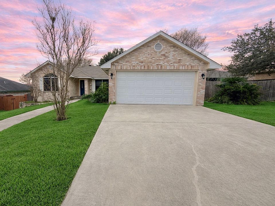 1st image of 2120 Cornerstone Dr
