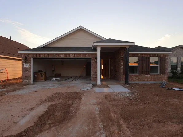 810 Ridgewood Cliffs Ct, Willis, TX 77378