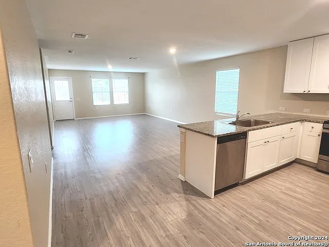 623 Bean Bnd — Photo 4