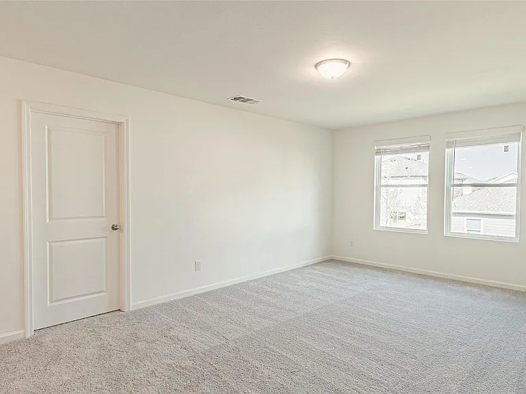 1812 Washington St — Photo 13