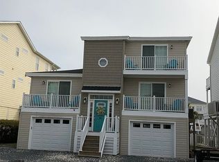 16 Dare St, Ocean Isle Beach, NC 28469