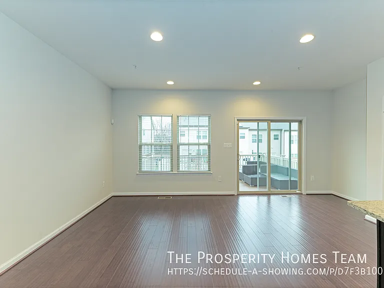 2744 Fredericksburg Rd — Photo 33