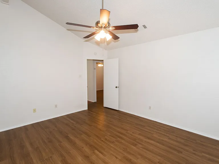 5811 Cannon Mountain Dr — Photo 19