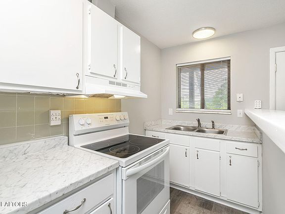 5th image of 407 N 4th St