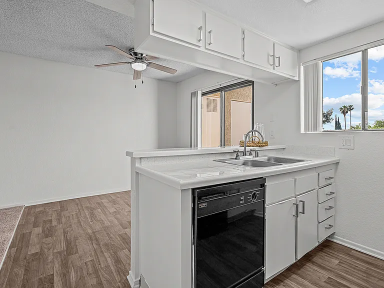 Highland Meadows — Photo 52