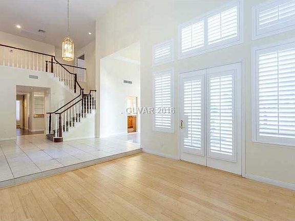 5th image of 8316 Opal Cove Dr