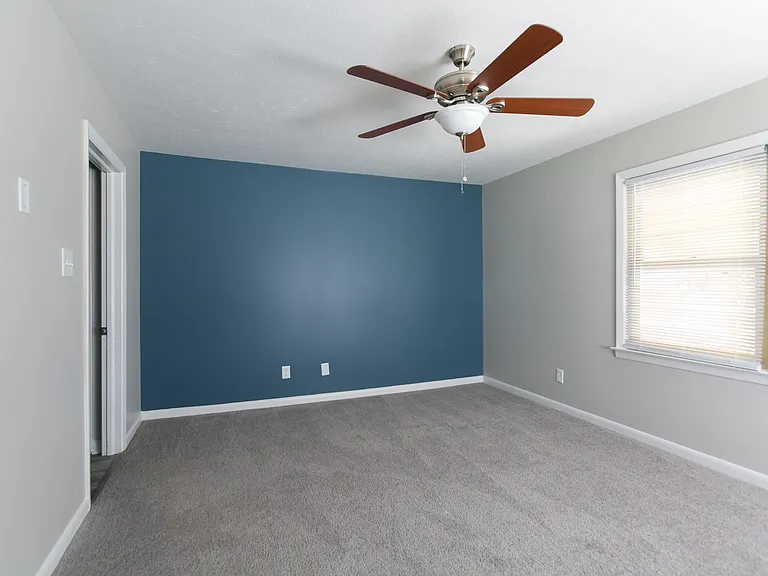 1008 Kaywood Dr — Photo 4
