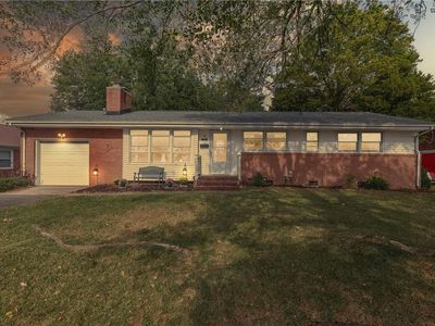 8 Raymond Dr, Hampton, VA, 23666