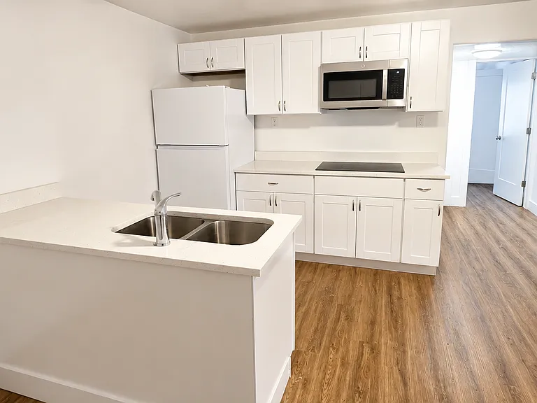 8814 Daisy View Ln — Photo 2