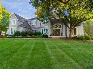 12785 Aberdeen Ct, Leawood, KS 66209