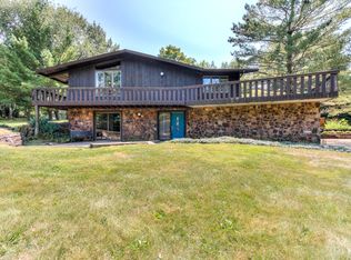 1353 Treasure Ln, White Heath, IL 61884