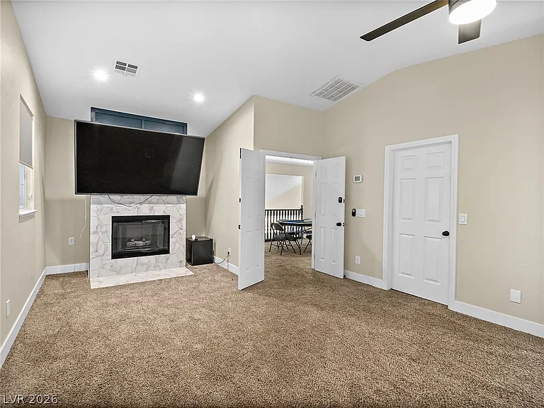 9041 Kingsdale Ct — Photo 25
