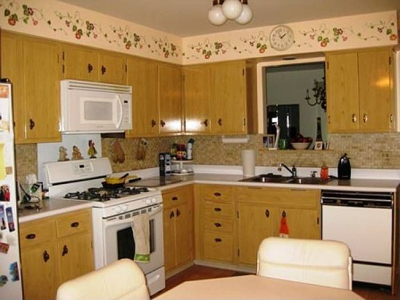 5th image of 3119 N Windsor Dr