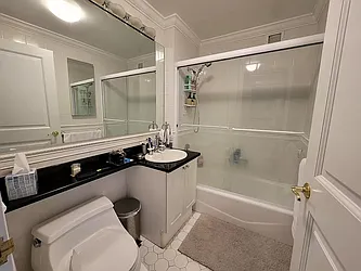 Rented by ONE Manhattan Real Estate