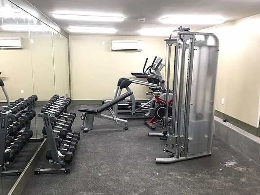 Rented by Lang Realty LLC | media 17