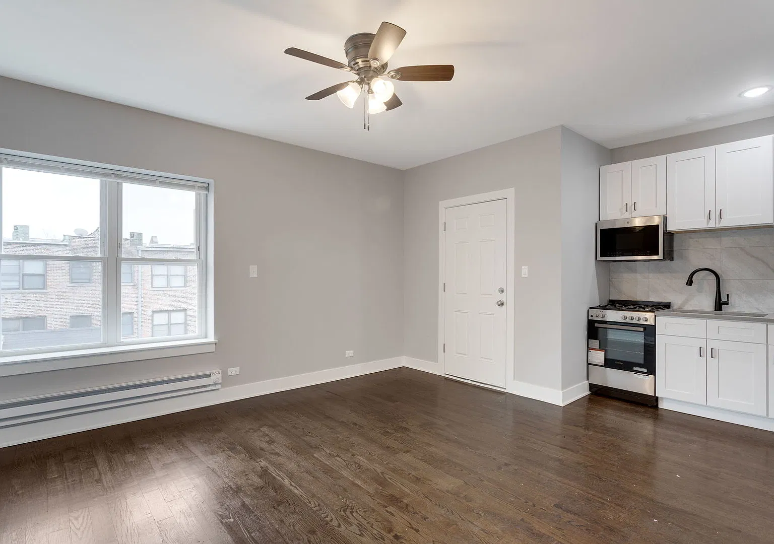 1 bed, 453 sqft, $1,100 — Photo 3