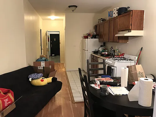 Rented by Friedman Roth Realty | media 30