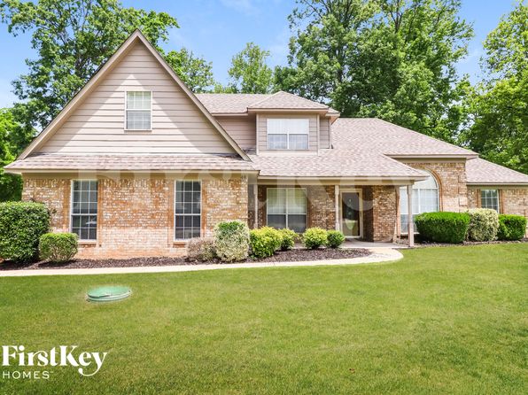 48 Sweetwood Dr