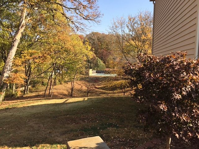 1st image of 106 Lansdowne Dr