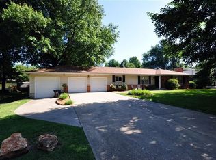 2313 E Langston St, Springfield, MO 65804