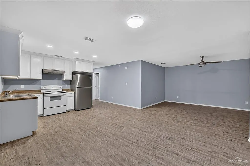 3 bed, 2.0 bath, 1213 sqft, $1,250 — Photo 4