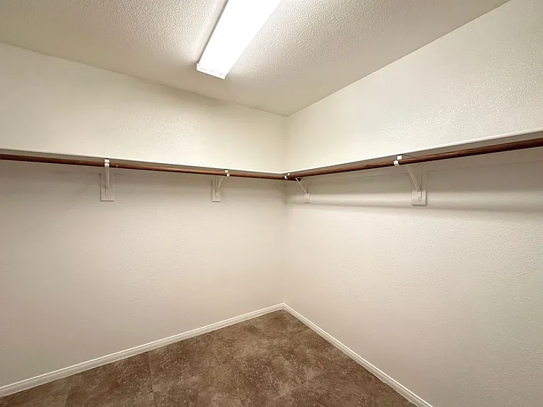 560 Playa Linda Pl — Photo 17