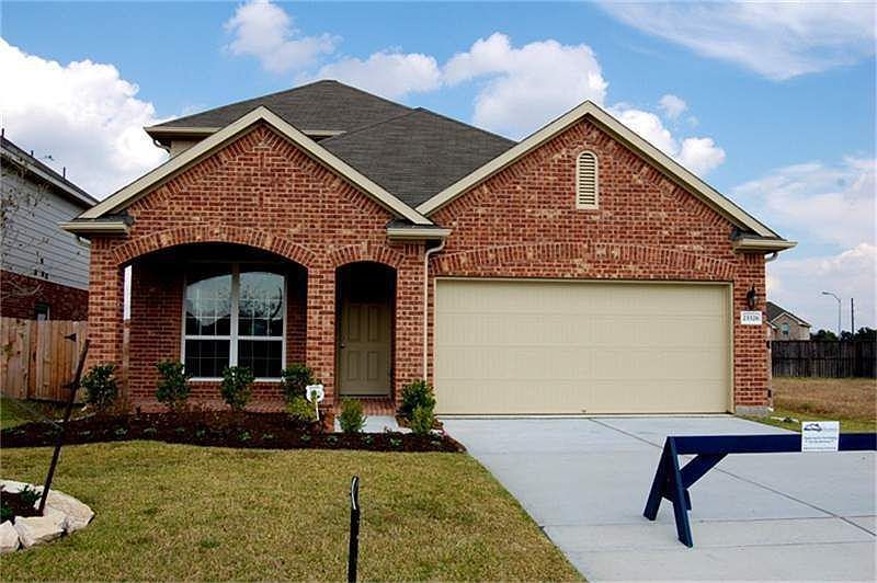 1st image of 23326 E Pine Ivy Ln